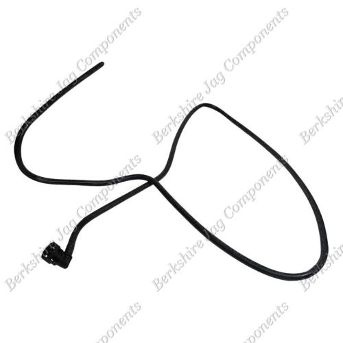 XJ8 XJR Expansion Tank Hose To Recovery Bottle MNC4468AD